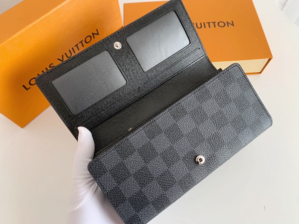 LVコピーウォレット正面デザイン